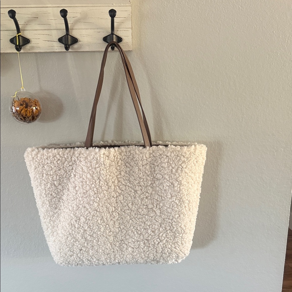 Elegant Cream Sherpa Tote Bag